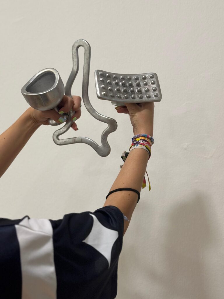 234A4DE383F57F4D99EE01D2FE80E3A5